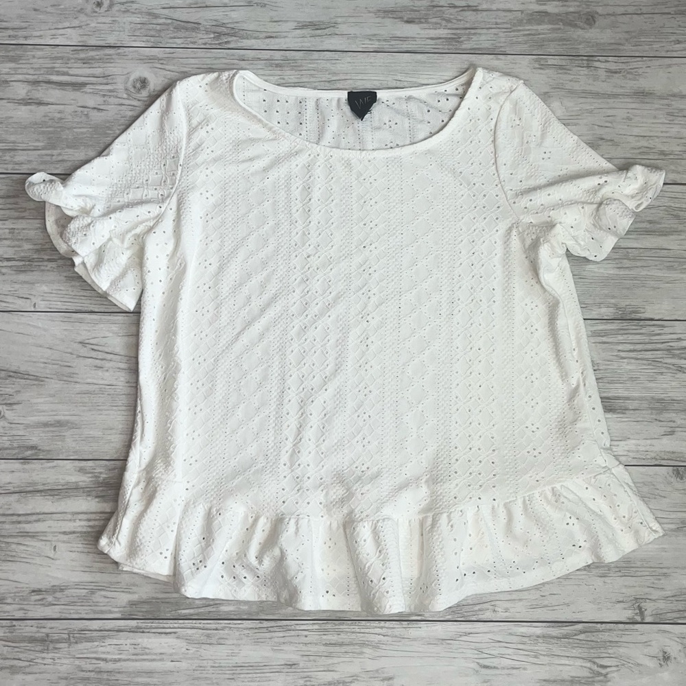 W5 White Ruffle Top Size Medium